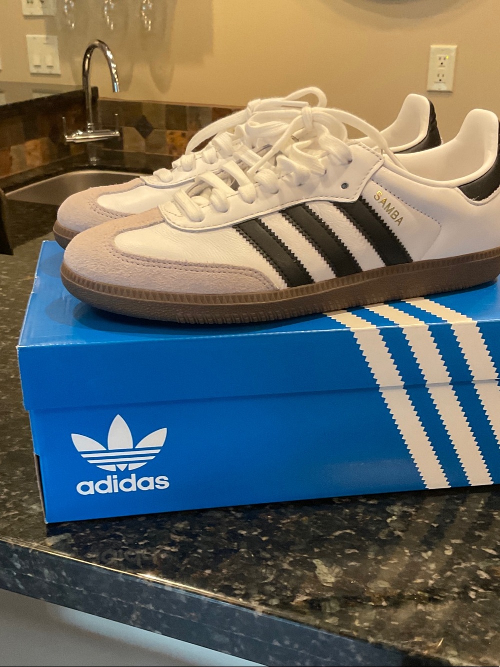 adidas Samba Women’s Sneakers White Black Gum